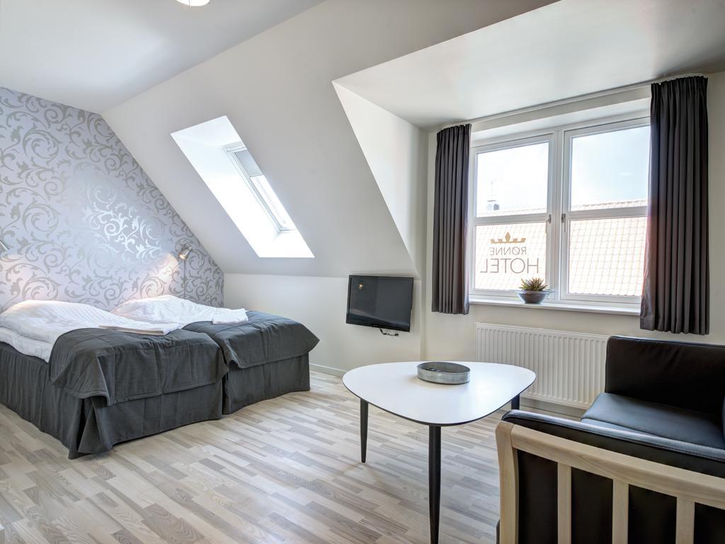 Ronne Hotel Habitación foto
